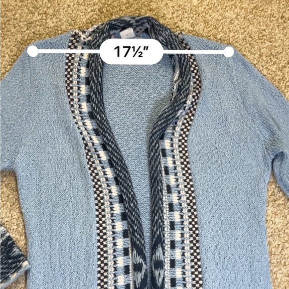 Tribal design loose knit open front cardigan. - Picture 5 of 5